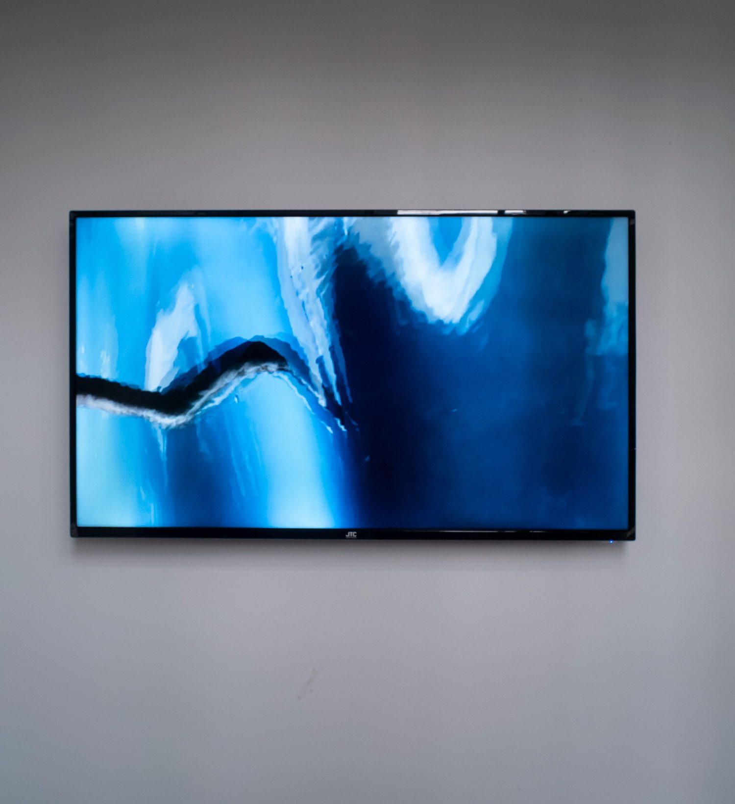 Anneke Kleimann, "Drifting", Ausstellungsansicht Tides, Junge Kunst e.V., Wolfsburg, Foto: altschaffel.com